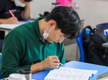 2022년 하계 글로윙 토익 집중교육캠프 참여[3학년 김지호학생] - "토익캠프 역대 최고 985점 획득" 축하축하!!  첨부 이미지-1